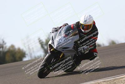 media/Nov-02-2025-Lets Ride (Sun) [[f7a3caa734]]/B Group/1120am (Turn 2 Inside)/